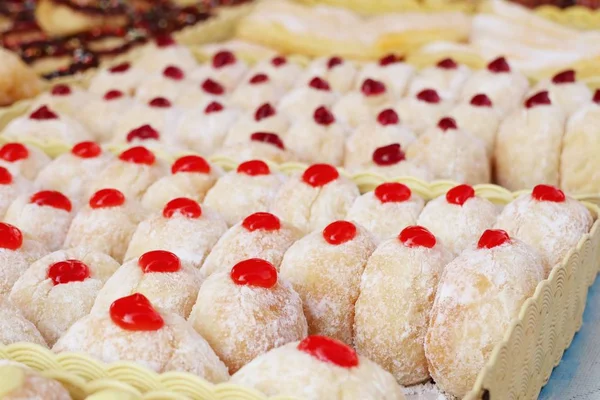 Donuts at street food — Stock Photo, Image