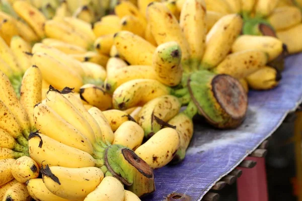 Banana em comida de rua — Fotografia de Stock