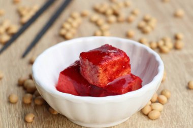 Soya fasulyesi ile kırmızı