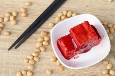 Soya fasulyesi ile kırmızı