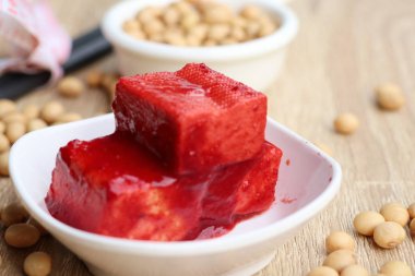 Soya fasulyesi ile kırmızı