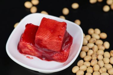 Soya fasulyesi ile kırmızı