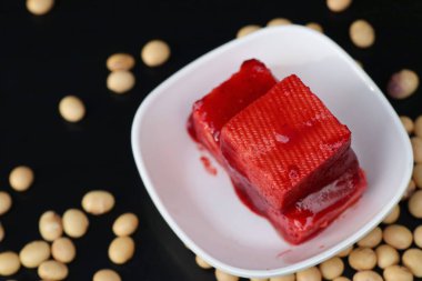 Soya fasulyesi ile kırmızı