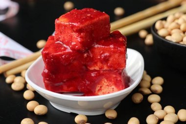 Soya fasulyesi ile kırmızı