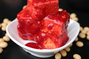 Soya fasulyesi ile kırmızı