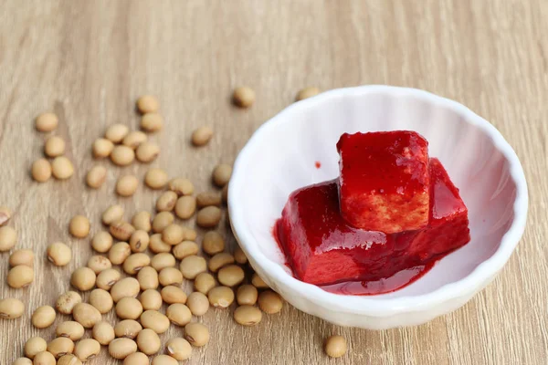 Soya fasulyesi ile kırmızı