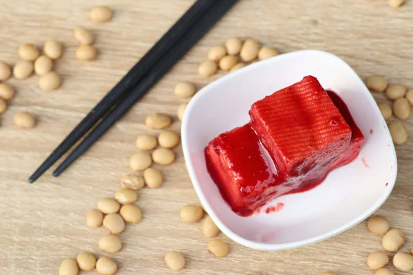 Soya fasulyesi ile kırmızı