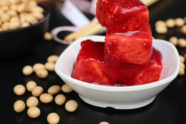 Soya fasulyesi ile kırmızı