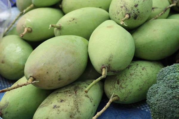 Mango en el mercado — Foto de Stock