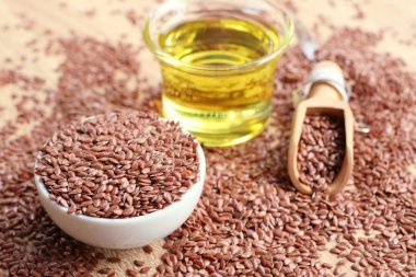 Keten tohumu yağı ile