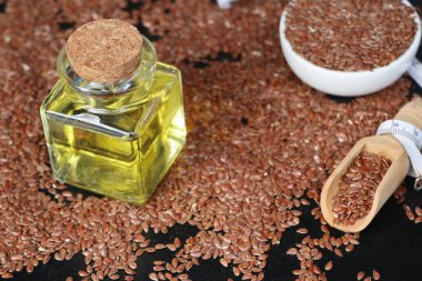 Keten tohumu yağı ile