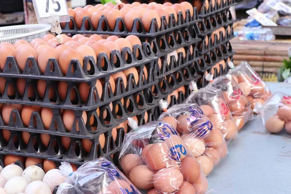 Pazardaki yumurtalar.