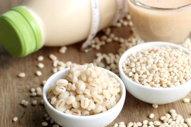 soya sütü ve arpa tohumu