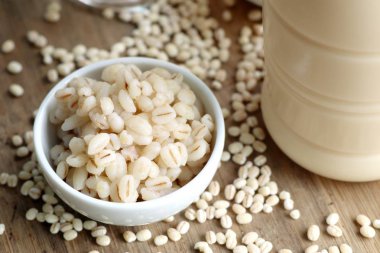 soya sütü ve arpa tohumu