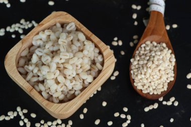 Arpa tohumu ile pişmiş