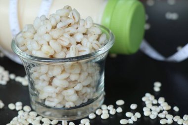 soya sütü ve arpa tohumu