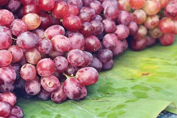 Uva en la comida callejera — Foto de Stock