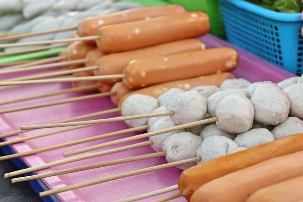 Meatballs and sausages at the market — Stock Photo, Image