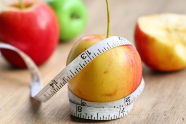 kırmızı tatlı elma meyve