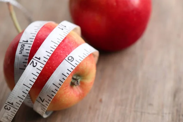 Rött sött äpple frukt — Stockfoto