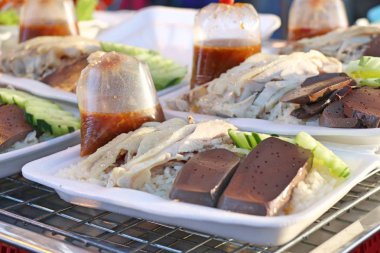 tavuk haşlanmış pirinç