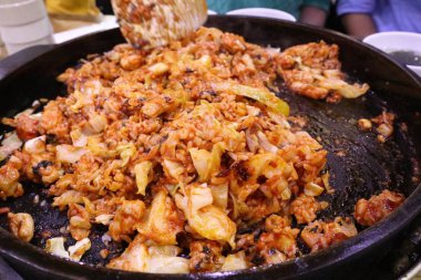 Dak galbi sos Kore yemeği kızarmış