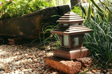 Bahçe aydınlatma dekorasyon