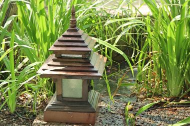 Bahçe aydınlatma dekorasyon