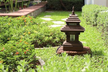 Bahçe aydınlatma dekorasyon