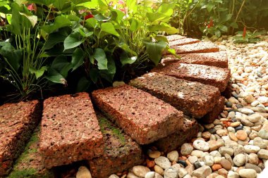 Doğal bahçe dekorasyon