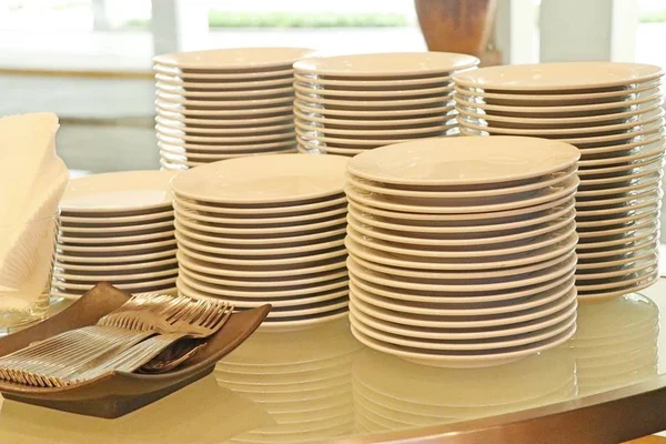 Stack of white dishes — Stock Photo, Image