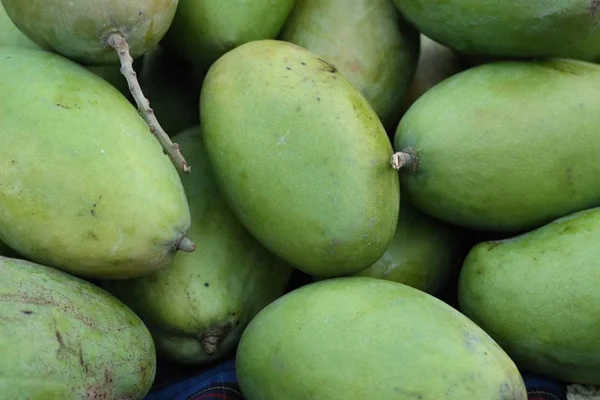 Mango på gata mat — Stockfoto