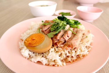 domuz bacak ile pirinç