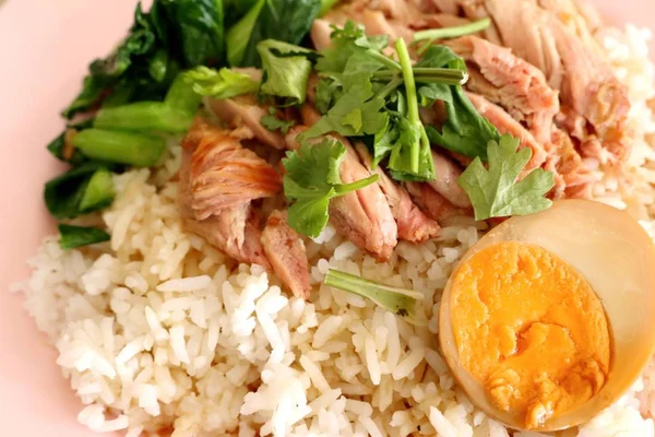 domuz bacak ile pirinç