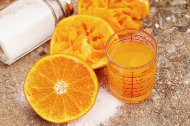 Portakal suyu ve tuz