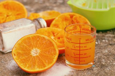 Portakal suyu ve tuz