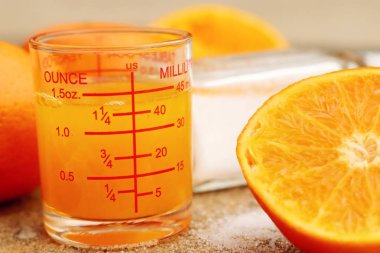 Portakal suyu ve tuz