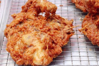 Kızarmış piliç Market