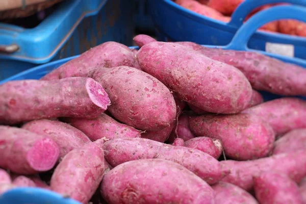Słodki ziemniak o Sprzedawcy uliczni — Zdjęcie stockowe