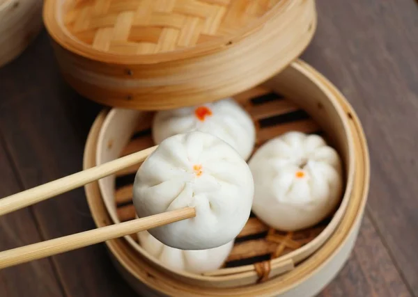 Chinese dumpling steamed buns