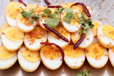 tatlı ve ekşi yumurta