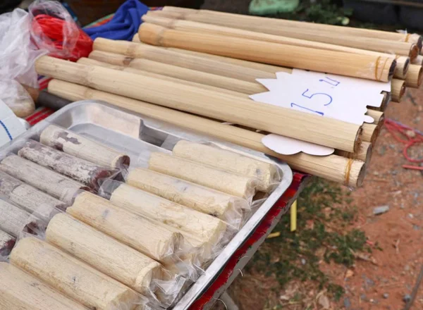 Arroz assado em bambu — Fotografia de Stock