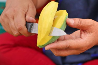 Sokak gıda olgun mango