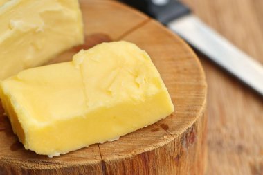 Küpleri sarı tereyağı