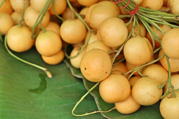 Rambeh fruits à la nourriture de rue — Photo