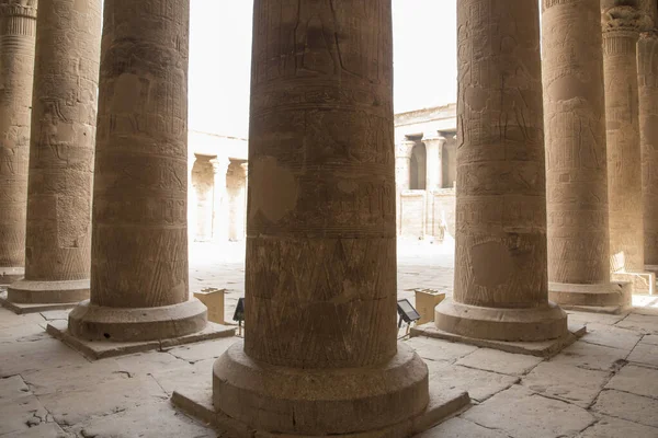 Edfu Csodálatos Ősi Temploma Nílus Nyugati Partján Található Egyiptomban Afrikában — Stock Fotó