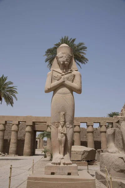 Templo Karnak Situado Orilla Oriental Del Río Nilo Frente Luxor —  Fotos de Stock
