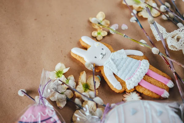 Two gingerbread cookies with colorful icing — Stock Photo, Image