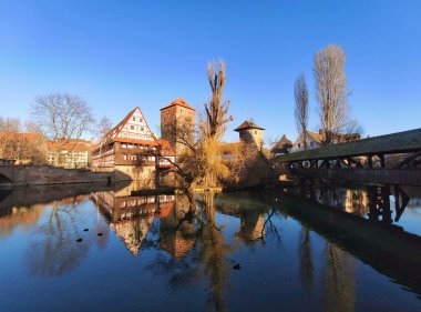 Nuremberg, Almanya - 01 Ocak 2020: Fransa 'nın Nuremberg kentindeki Henkerhaus ve Henkerhaus manzaraları