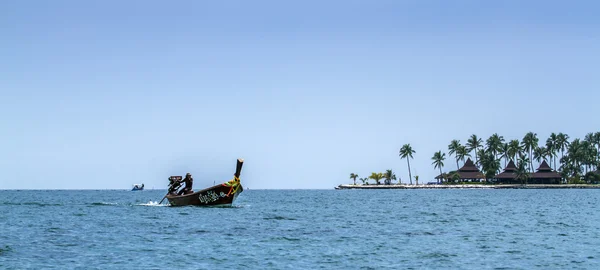 Uzun kuyruklu tekne Koh Muk Adası, Trang Eyaleti, Tayland — Stok fotoğraf